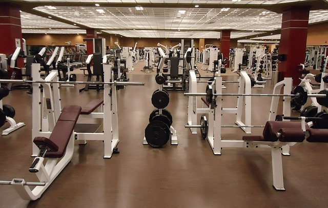 5 Top Ways to Select the Right Fitness Equipment for Business