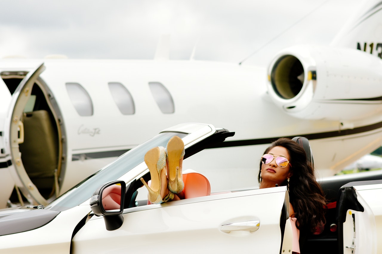 Buying a Private Jet Card? 14 Big Things to Consider First