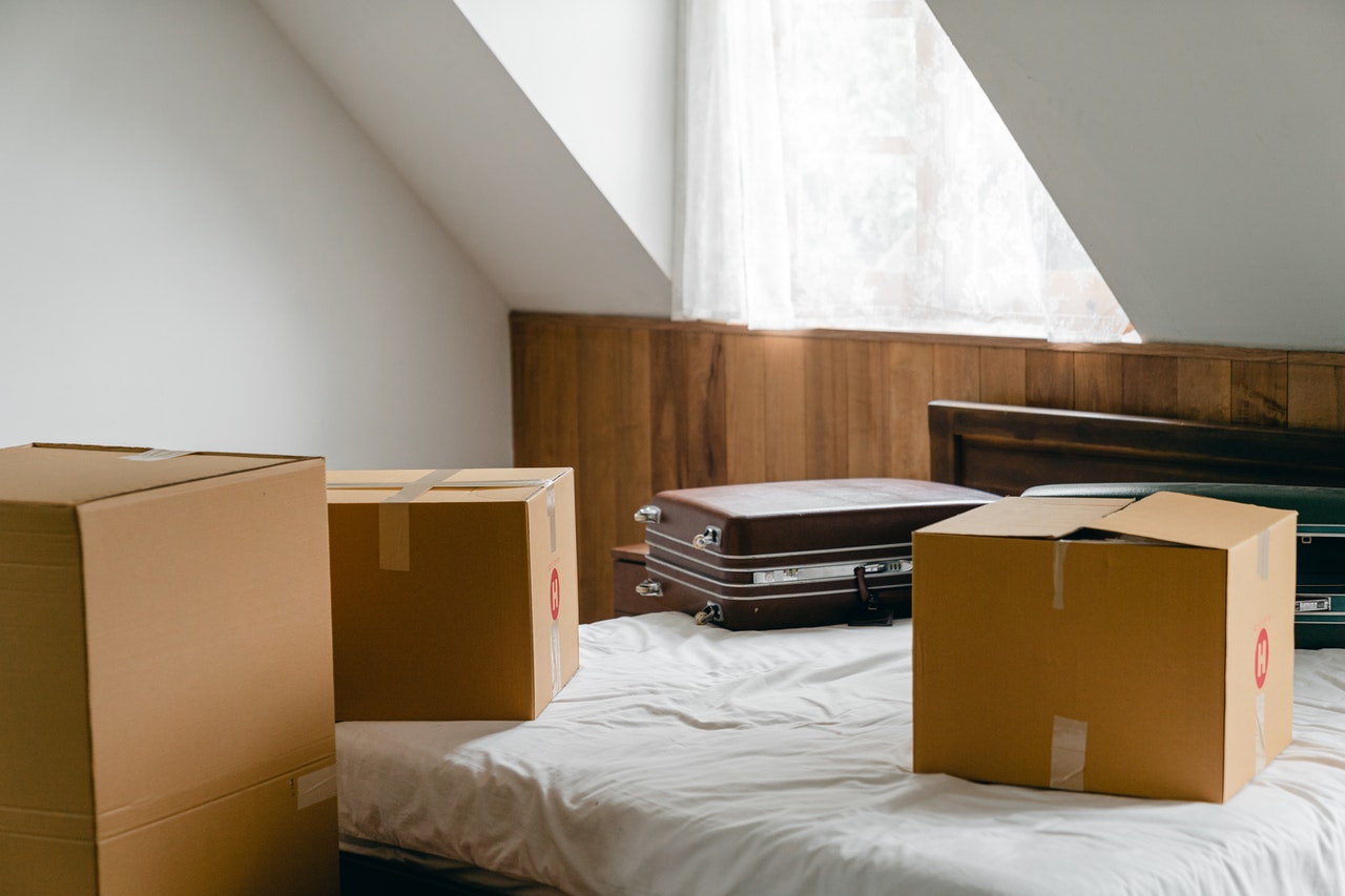 Making A Company Move: 8 Pro Tips To Consider For Success