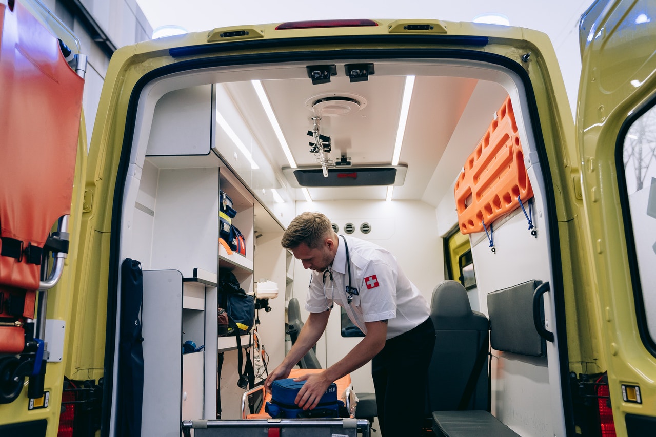 A Paramedic’s Guide to Mental Health Care